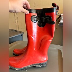 Red Clark’s rain boots women’s 7